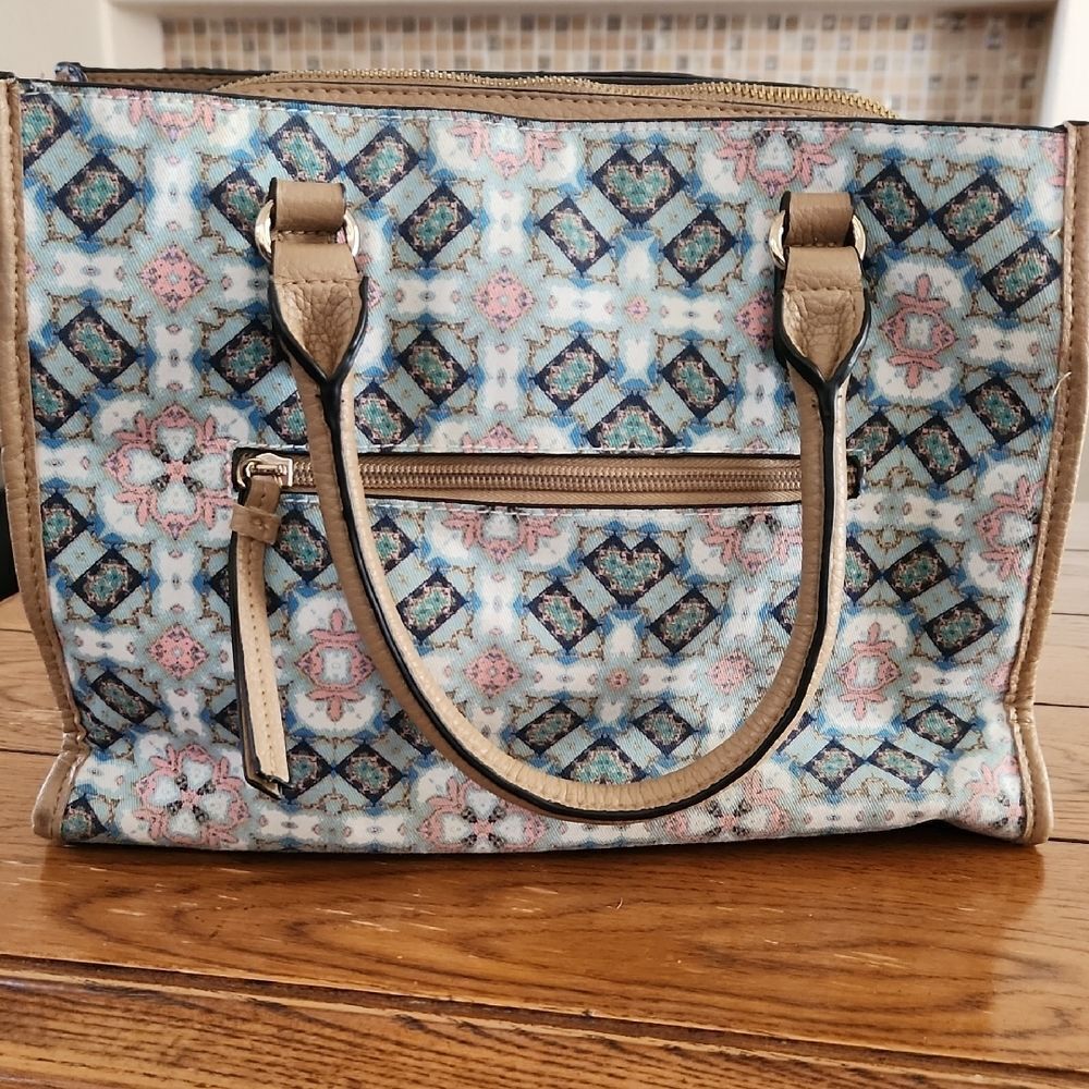 Stylish Tan, Blue, Pink  Patterned Women's Handbag By Libby Edelman